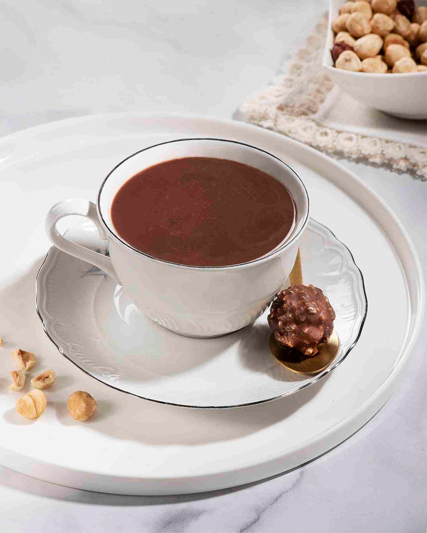 ΣΟΚΟΛΑΤΑ ΜΕ ΦΟΥΝΤΟΥΚΙ (τ. Ferrero Rocher)